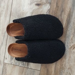 Maurices Black Sherpa shoes